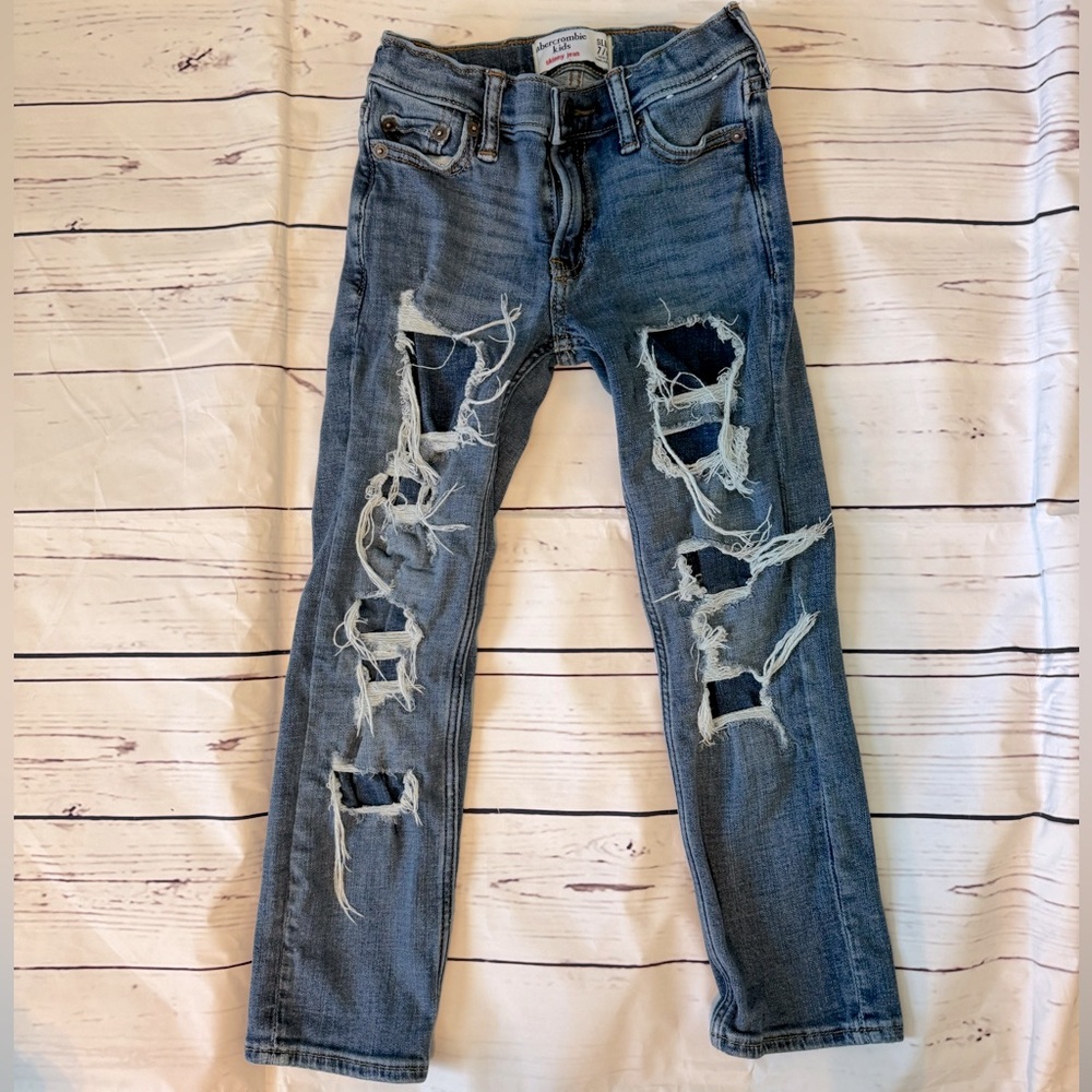 Abercrombie kids skinny jeans.